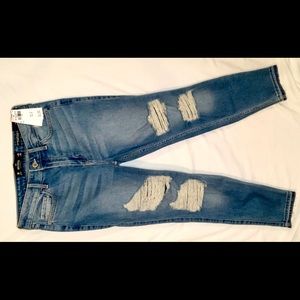 brand new high rise super skinny hollister jeans